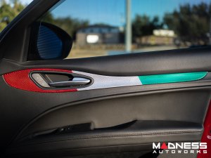 Alfa Romeo Stelvio Door Trim - Carbon Fiber - Interior Door Trim Kit - Italian Theme - Feroce Carbon
